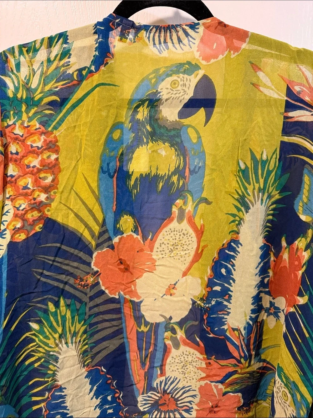 Soft Surroundings Vibrant Multi-Color Parrot Print Lightweight Kimono Jacket
